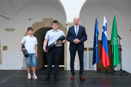 OŠ XIV. divizije Senovo